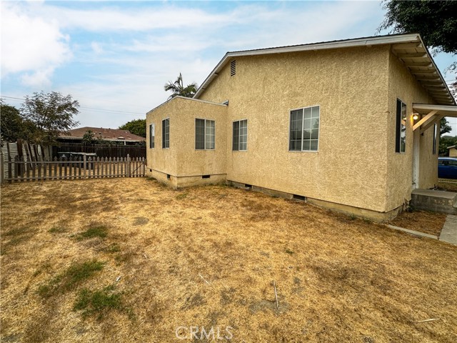 Detail Gallery Image 19 of 23 For 3609 W Camille St, Santa Ana,  CA 92704 - 6 Beds | 3 Baths