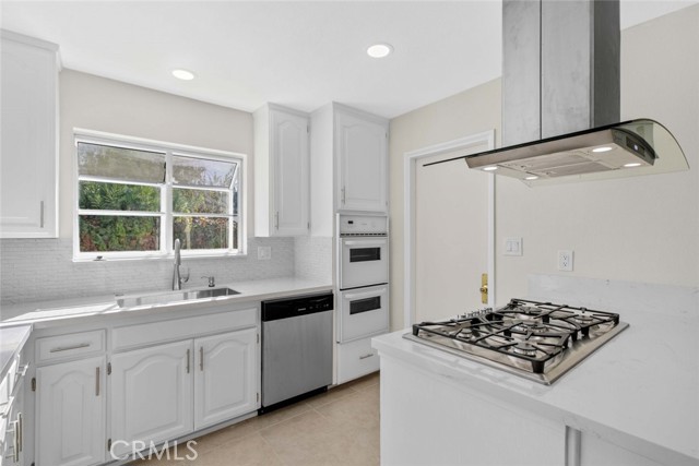 Detail Gallery Image 7 of 41 For 1314 Plum Ave, Simi Valley,  CA 93065 - 4 Beds | 2 Baths