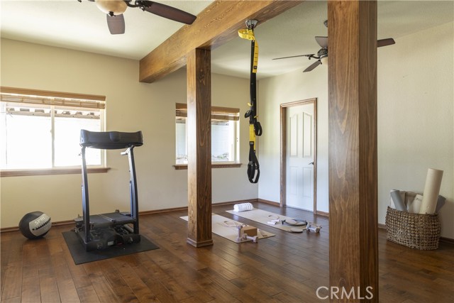 Detail Gallery Image 15 of 32 For 183 Chipmunk, Lake Arrowhead,  CA 92352 - 6 Beds | 5/1 Baths