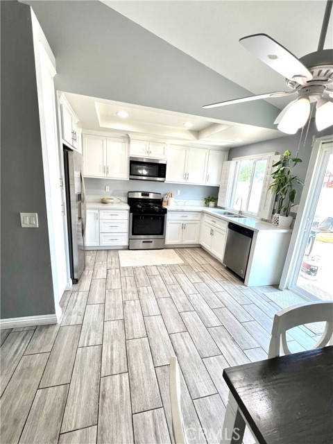 Image 5 of 18 For 25291 Maxy Drive