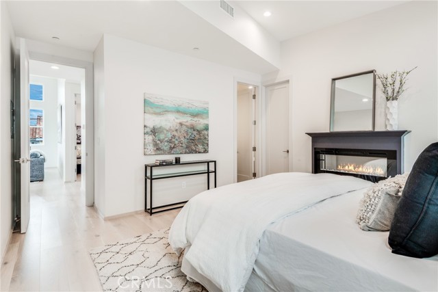 2601 Ruhland Avenue, Redondo Beach, California 90278, 5 Bedrooms Bedrooms, ,6 BathroomsBathrooms,Residential,Sold,Ruhland,SB22076480