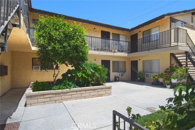 6411 Western Avenue, Buena Park CA: https://media.crmls.org/medias/506cd6f9-d3e0-474d-85bf-7409ff11a876.jpg