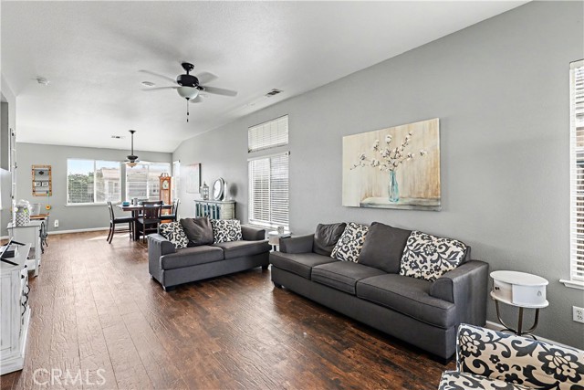 Detail Gallery Image 8 of 50 For 3632 Swan Ct, Merced,  CA 95340 - 3 Beds | 2 Baths