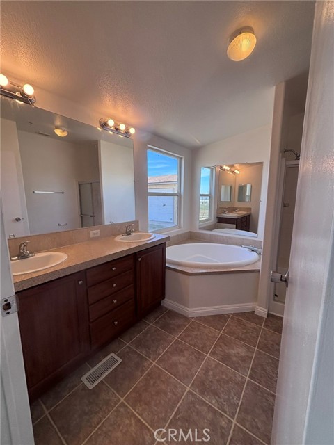 Detail Gallery Image 17 of 32 For 10024 Anderson Ranch, Phelan,  CA 92371 - 3 Beds | 2 Baths