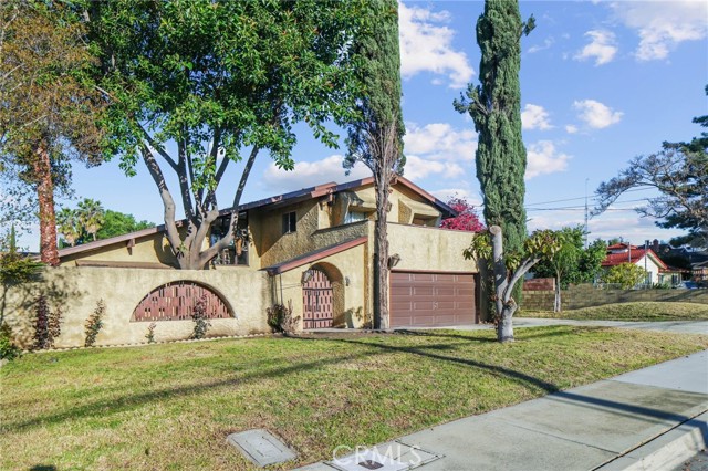 Detail Gallery Image 3 of 52 For 9880 Ramona Ave, Montclair,  CA 91763 - 4 Beds | 3 Baths