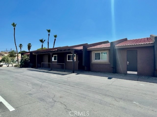 Image 12 of 14 For 79380 Avenue 42  4