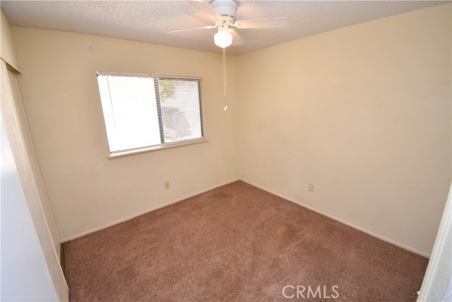 15588 Chaparral Street, Victorville CA: https://media.crmls.org/medias/50710117-2e46-4db5-afab-0ce6802c72b5.jpg