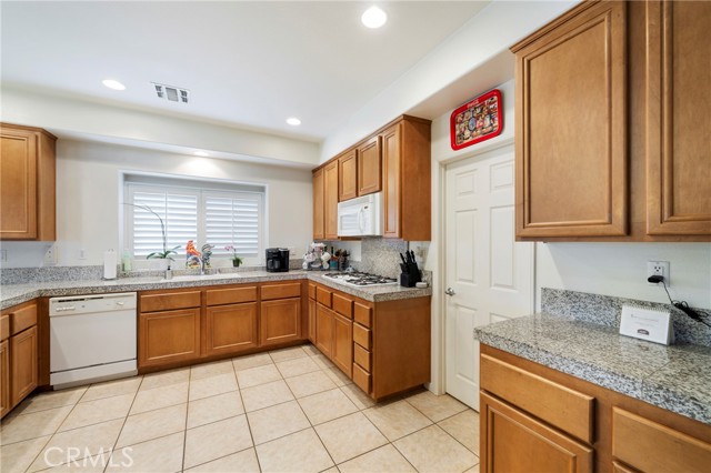 Detail Gallery Image 15 of 50 For 79935 Fiesta Dr, La Quinta,  CA 92253 - 3 Beds | 2 Baths