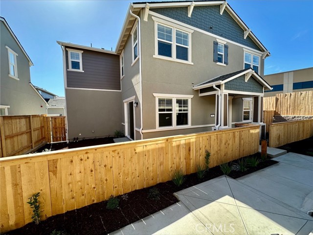 Detail Gallery Image 2 of 11 For 4383 Sky King Dr, San Luis Obispo,  CA 93401 - 3 Beds | 2/1 Baths