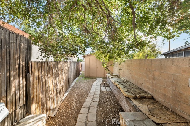 Detail Gallery Image 32 of 40 For 5693 Dumbarton Ave, San Bernardino,  CA 92404 - 3 Beds | 2 Baths