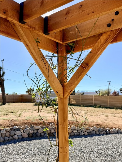 Detail Gallery Image 33 of 38 For 58271 Caliente St, Yucca Valley,  CA 92284 - 3 Beds | 2 Baths