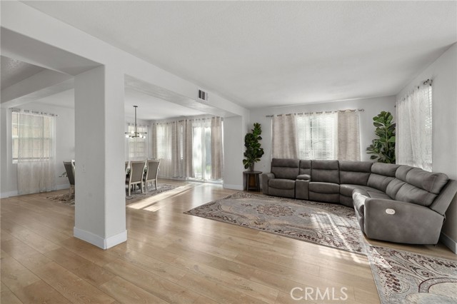 Detail Gallery Image 6 of 35 For 12 Plaza Avila, Lake Elsinore,  CA 92532 - 4 Beds | 3/1 Baths