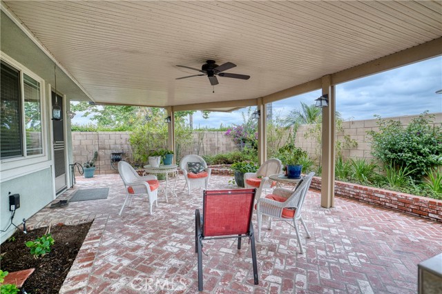 Detail Gallery Image 16 of 64 For 14616 Meadowbrook Lane, Corona,  CA 92880 - 4 Beds | 2/1 Baths