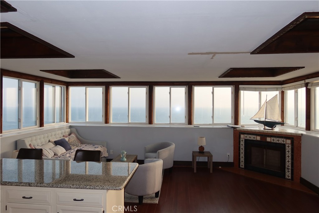 MLS #PV25181153 img 2