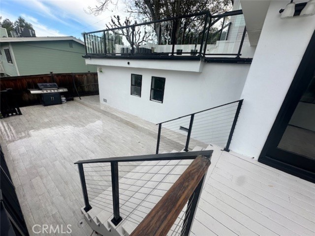 Detail Gallery Image 23 of 42 For 5128 Llano, Woodland Hills,  CA 91364 - 3 Beds | 3 Baths