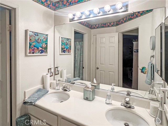 Detail Gallery Image 18 of 22 For 10 Palacio, Rancho Santa Margarita,  CA 92688 - 3 Beds | 2/1 Baths