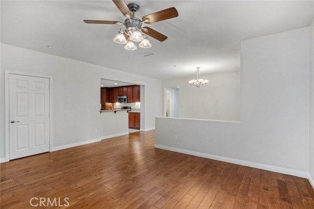 Detail Gallery Image 8 of 32 For 12444 Benton Dr #3,  Rancho Cucamonga,  CA 91739 - 3 Beds | 2 Baths