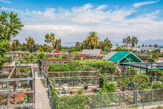 161 Avenida Majorca, Laguna Woods CA: https://media.crmls.org/medias/507865a4-e50d-4903-88cd-cd691c0d80f1.jpg