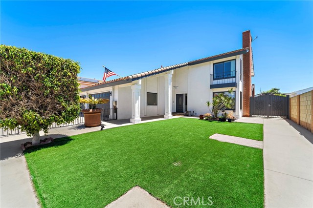 16086 Sweetleaf Street, Fountain Valley CA: https://media.crmls.org/medias/5078a6c6-86c3-4aa6-af86-ba117a385c3c.jpg