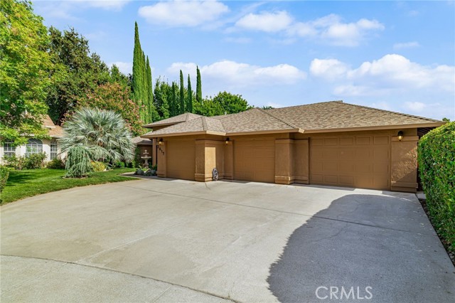 2617 Chantel Way, Chico CA: https://media.crmls.org/medias/5078d6f1-ef02-4245-9e08-206248981e6d.jpg