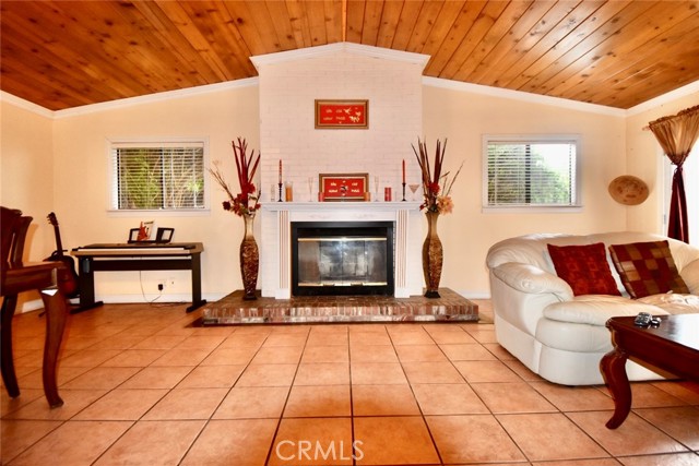 802 Calle Camelia photo 5