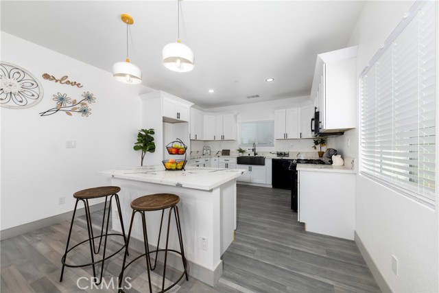 7972 Cortez Street, Highland CA: https://media.crmls.org/medias/5079ff7c-08d6-47e7-94a9-c066b5d419c0.jpg