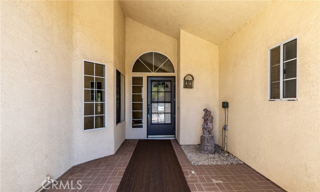 Detail Gallery Image 3 of 28 For 2740 Banyan Tree Ln, Hemet,  CA 92545 - 3 Beds | 2 Baths