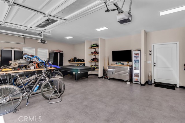 35426 Calle Grande, Lake Elsinore CA: https://media.crmls.org/medias/507a3879-ef7c-4aa2-b933-0e2faaea872d.jpg
