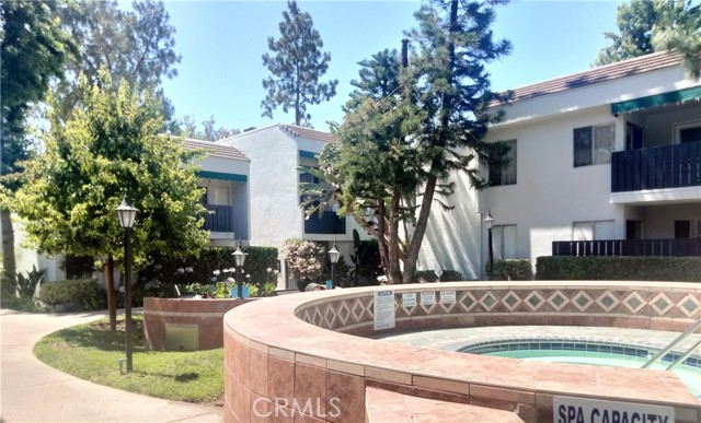 Detail Gallery Image 2 of 28 For 18645 Hatteras #186,  Tarzana,  CA 91356 - 1 Beds | 1 Baths