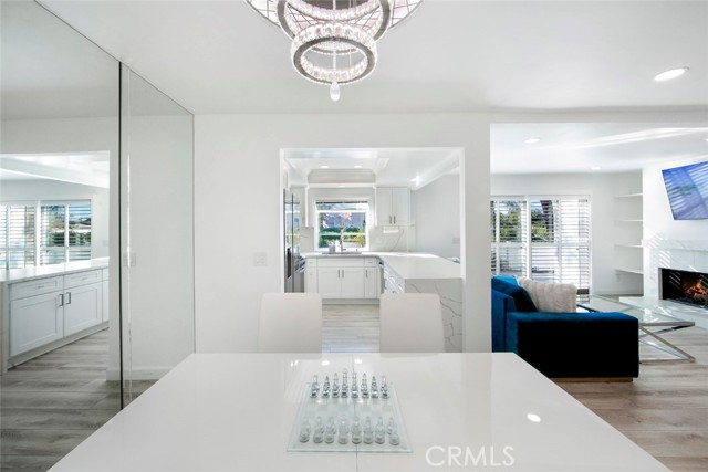 Detail Gallery Image 15 of 47 For 918 Hyde Ct, Costa Mesa,  CA 92626 - 4 Beds | 2/1 Baths