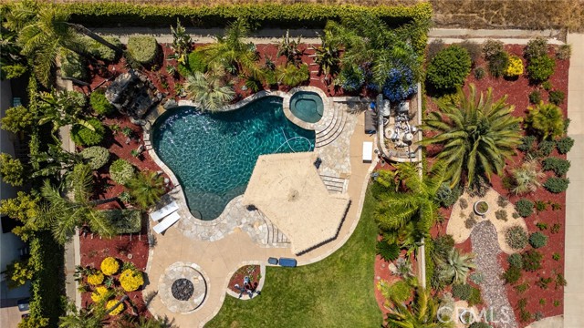 1180 Cleveland, Corona CA: https://media.crmls.org/medias/507b6821-7772-486e-80a5-f805be2756ad.jpg
