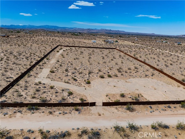 Image 16 of 24 For 424 Ducor Avenue