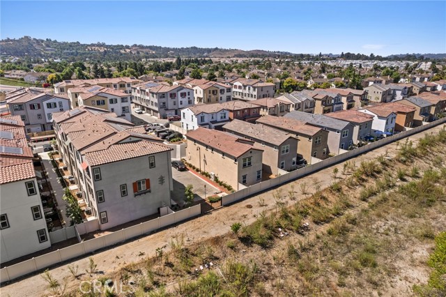 Detail Gallery Image 43 of 45 For 4398 Cadence Way, Oceanside,  CA 92057 - 4 Beds | 2/1 Baths