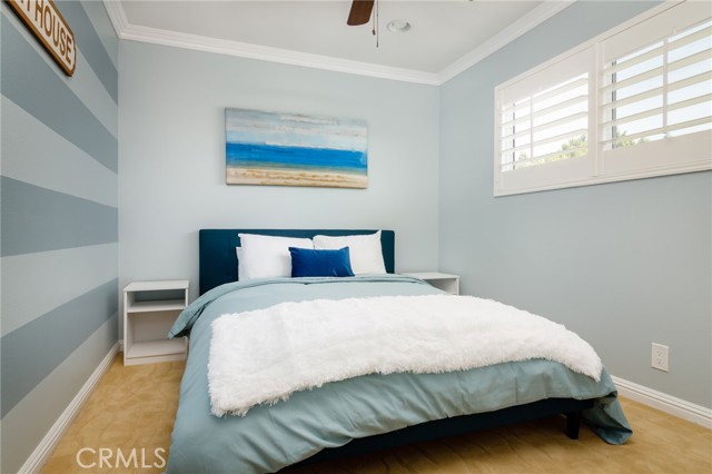 20812 Lancelot Lane, Huntington Beach CA: https://media.crmls.org/medias/507c824c-2a2f-43fc-994e-723f6470c3d7.jpg