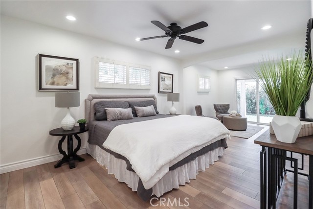 Detail Gallery Image 24 of 47 For 5400 Garden Grove Ave, Tarzana,  CA 91356 - 3 Beds | 2 Baths