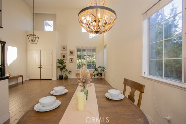 Detail Gallery Image 12 of 28 For 3682 Grovedale St, Corona,  CA 92881 - 5 Beds | 3 Baths