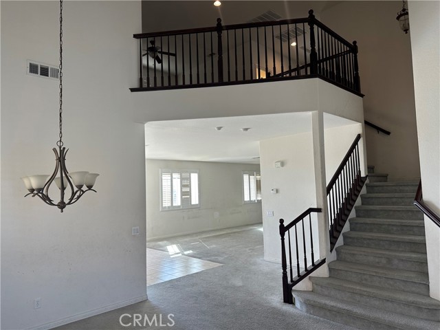 Detail Gallery Image 4 of 23 For 12625 Padrino, Victorville,  CA 92394 - 4 Beds | 2/1 Baths