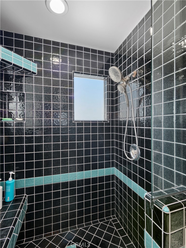 https://media.crmls.org/medias/507d23fb-d544-4476-b262-842b814943cb.jpg?preset=X-Large
