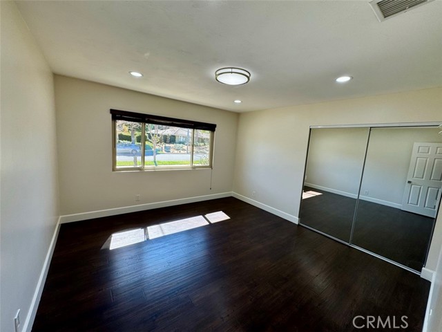 1415 Via Vallarta, Riverside CA: https://media.crmls.org/medias/507fb942-5ffc-495f-9f50-5defd7e66c89.jpg