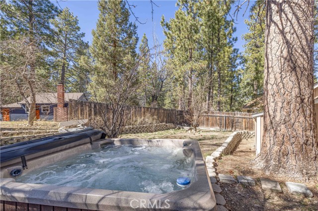 Detail Gallery Image 23 of 27 For 40177 Lakeview, Big Bear Lake,  CA 92315 - 3 Beds | 2 Baths