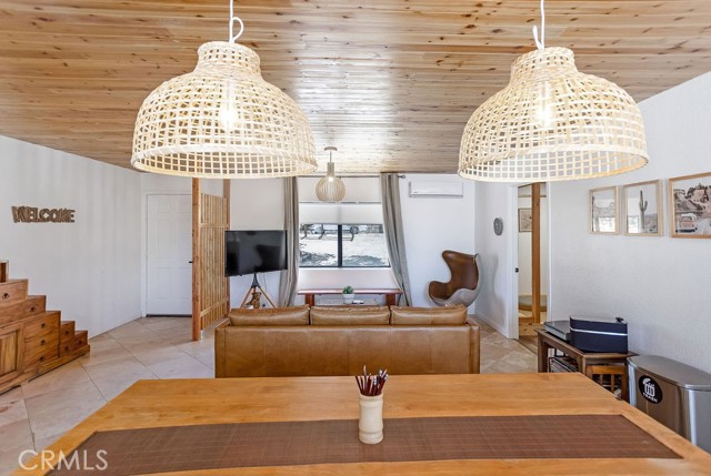 Detail Gallery Image 9 of 39 For 61680 Valley View Dr, Joshua Tree,  CA 92252 - 3 Beds | 2 Baths