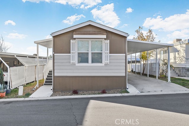 Detail Gallery Image 2 of 38 For 20843 Waalew Rd #B48,  Apple Valley,  CA 92307 - 3 Beds | 2 Baths