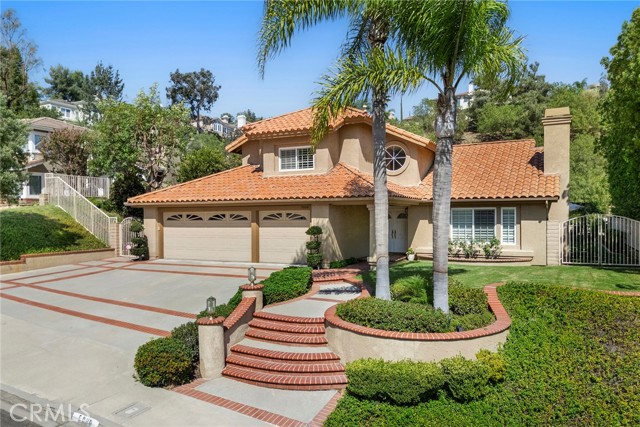 5000 Stonehaven Drive, Yorba Linda CA: https://media.crmls.org/medias/50841272-4b24-4b37-ba7a-9ebeed9b37ce.jpg