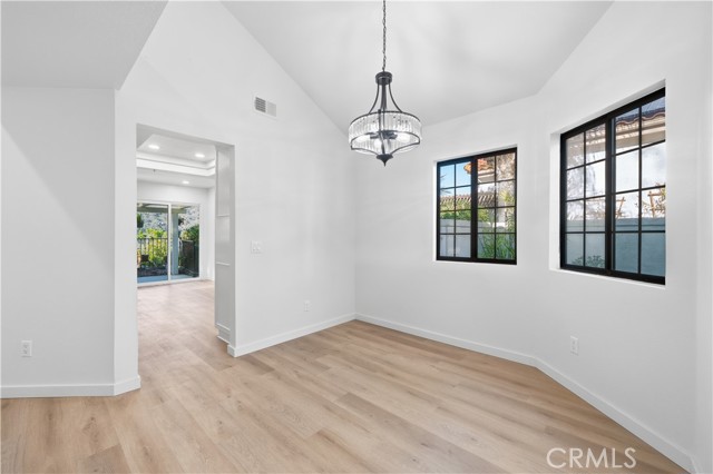 Detail Gallery Image 15 of 59 For 29104 Vista Valley, Vista,  CA 92084 - 2 Beds | 2 Baths