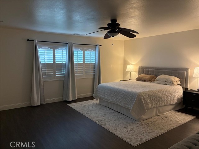 Detail Gallery Image 24 of 36 For 6111 Peregrine Dr, Jurupa Valley,  CA 91752 - 7 Beds | 4/1 Baths