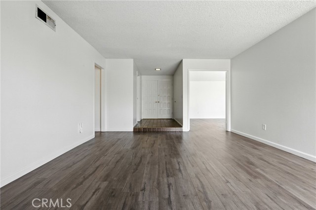 Detail Gallery Image 22 of 59 For 315 Maravilla Dr, Riverside,  CA 92507 - 5 Beds | 2 Baths