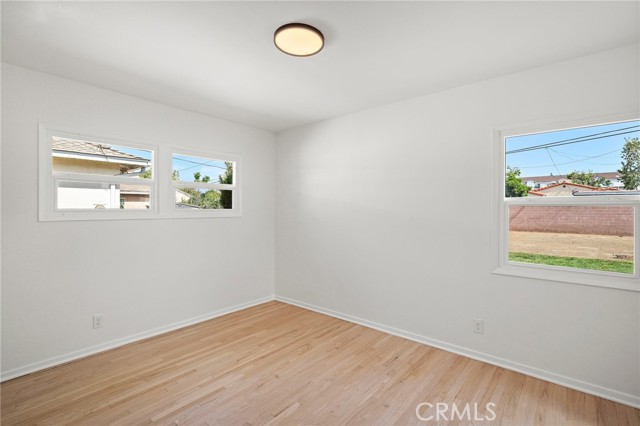 509 E Camile Street, Santa Ana CA: https://media.crmls.org/medias/50863670-43d8-4a64-8d02-b364430b697f.jpg