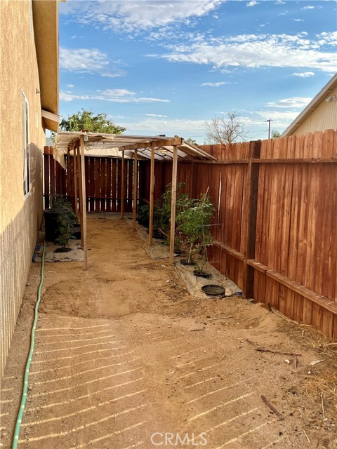 Detail Gallery Image 29 of 30 For 8225 Jacaranda Ave, California City,  CA 93505 - 3 Beds | 2 Baths