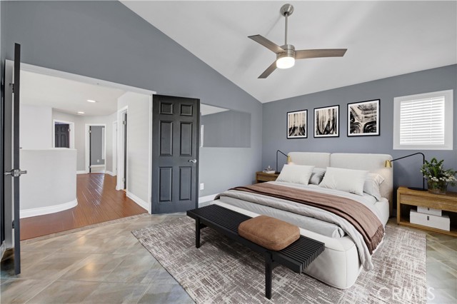 Detail Gallery Image 15 of 48 For 27626 Iris Pl, Castaic,  CA 91384 - 4 Beds | 2/1 Baths