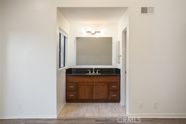 Detail Gallery Image 15 of 25 For 3 Starfish Ct #39,  Newport Beach,  CA 92663 - 3 Beds | 2/1 Baths